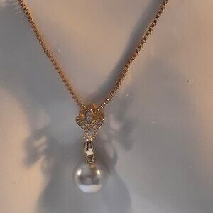 Brand New 18k Gold Plated Neckless